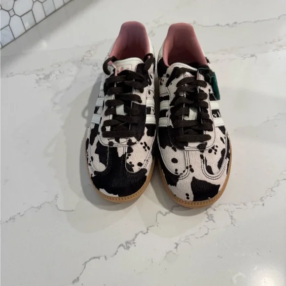 Adidas Samba | Cow Print | Size 7 - Picture 4 of 6
